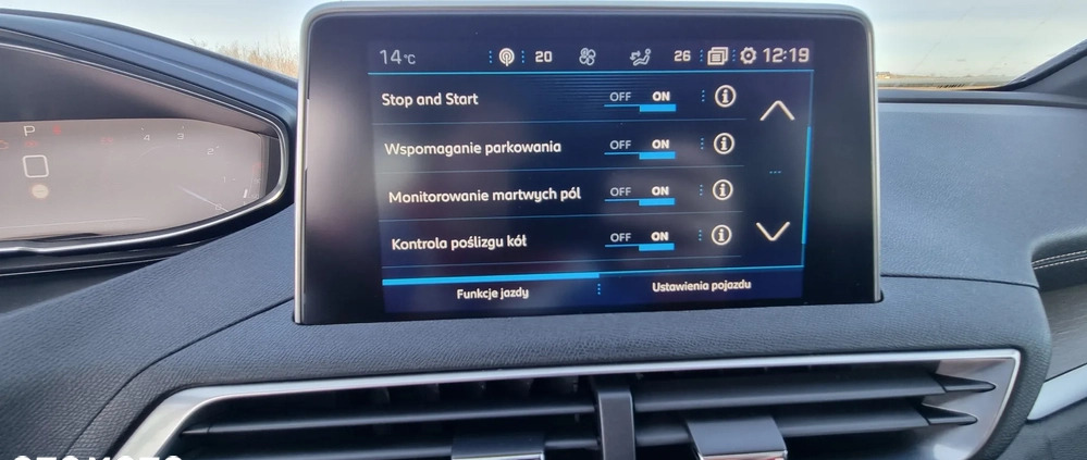 Peugeot 5008 cena 88900 przebieg: 192000, rok produkcji 2017 z Głubczyce małe 781